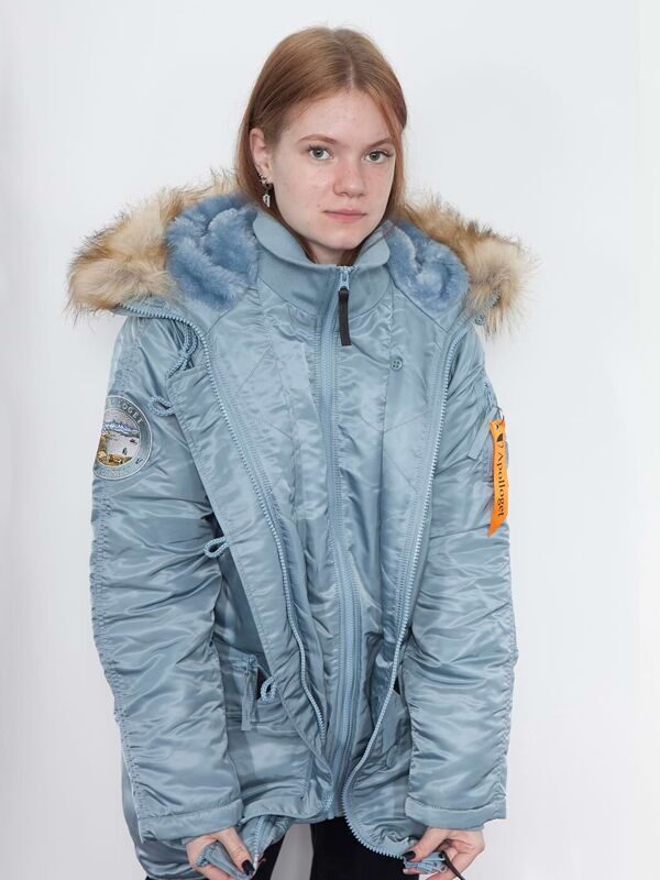 КУРТКА АЛЯСКА ПАРКА ЖЕНСКАЯ APOLLOGET ALASKA N-3B HUSKY WMN BIG SIZE BLUE HAZE / BLUE HAZE // ГОЛУБАЯ ДЫМКА